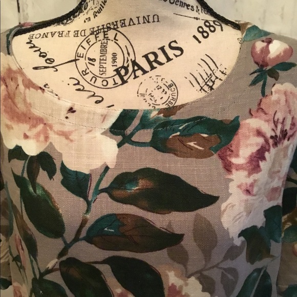 PUO 🌸SOLD🌸 DOU DOU Floral Dress - Picture 8 of 8